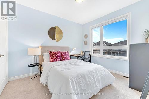 20 Westfield Crescent N, Hamilton (Waterdown), ON - Indoor Photo Showing Bedroom