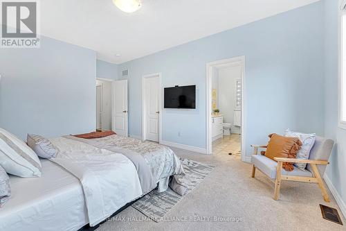 20 Westfield Crescent N, Hamilton (Waterdown), ON - Indoor Photo Showing Bedroom