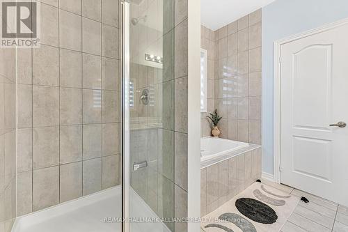 20 Westfield Crescent N, Hamilton (Waterdown), ON - Indoor Photo Showing Bathroom