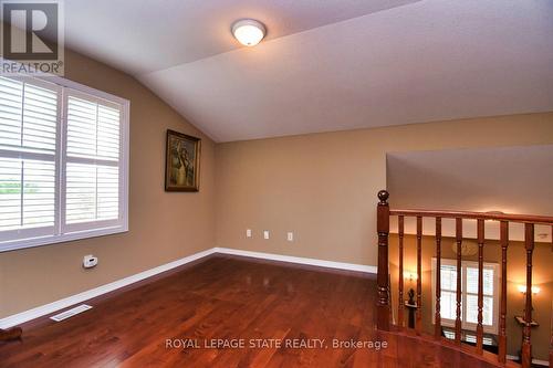 64 Gravenhurst Trail, Hamilton (Twenty Place), ON - Indoor Photo Showing Other Room