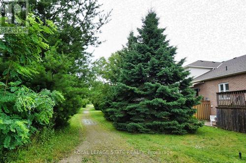 64 Gravenhurst Trail, Hamilton (Twenty Place), ON - Outdoor