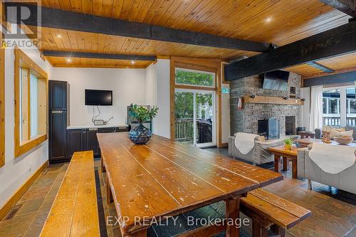 137 Kandahar Lane, Blue Mountains, ON - Indoor With Fireplace