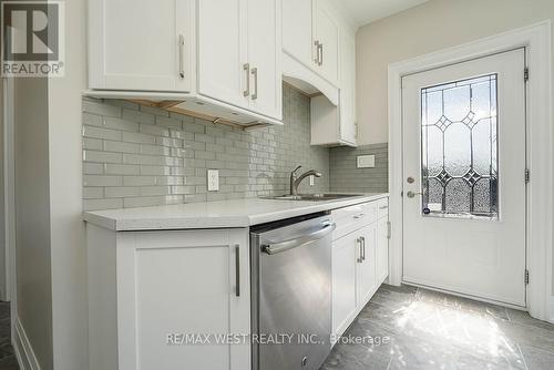 5509 Fourth Line, Erin, ON - Indoor Photo Showing Kitchen With Double Sink