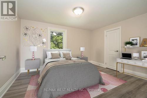 5509 Fourth Line, Erin, ON - Indoor Photo Showing Bedroom