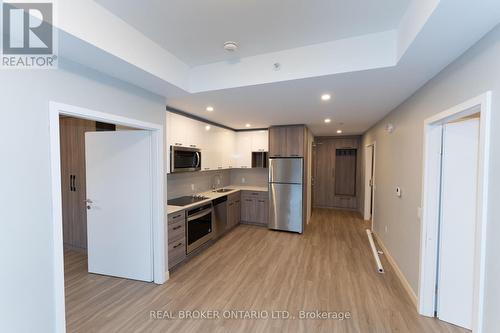 2401 - 20 George Street, Hamilton, ON - Indoor Photo Showing Kitchen With Stainless Steel Kitchen