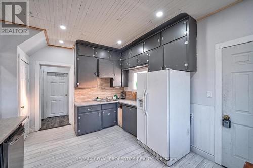 7657 Highway 35 Road, Kawartha Lakes, ON - Indoor Photo Showing Kitchen