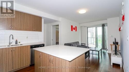 501 - 58 Lakeside Terrace W, Barrie (Little Lake), ON - Indoor Photo Showing Kitchen With Double Sink