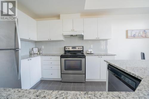 10 - 180 Howden Boulevard, Brampton, ON - Indoor Photo Showing Kitchen With Stainless Steel Kitchen