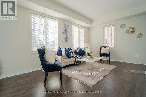 10 - 180 Howden Boulevard, Brampton, ON - Indoor Photo Showing Living Room