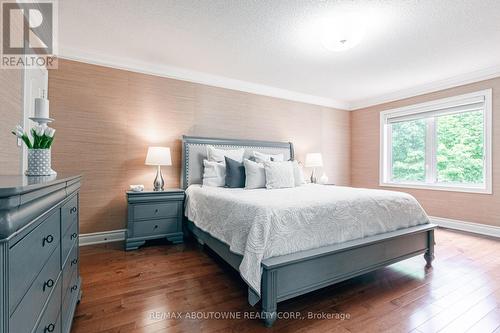 15 - 2400 Neyagawa Boulevard, Oakville, ON - Indoor Photo Showing Bedroom