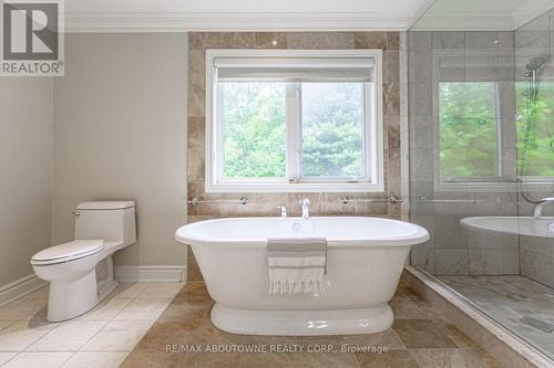 15 - 2400 Neyagawa Boulevard, Oakville, ON - Indoor Photo Showing Bathroom