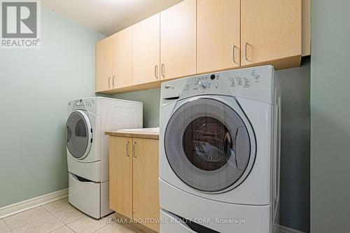 15 - 2400 Neyagawa Boulevard, Oakville, ON - Indoor Photo Showing Laundry Room