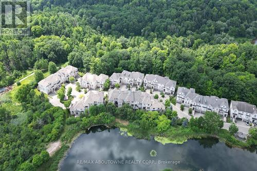 15 - 2400 Neyagawa Boulevard, Oakville, ON - Outdoor With View