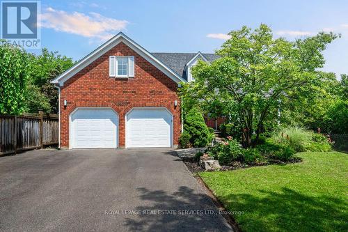 1457 Postmaster Drive, Oakville, ON - Outdoor