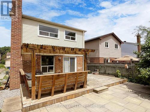 65 Seaton Drive, Aurora (Aurora Highlands), ON - Outdoor With Deck Patio Veranda With Exterior