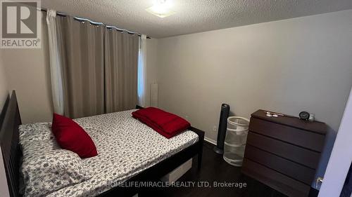 40 - 1775 Valley Farm Road, Pickering (Town Centre), ON - Indoor Photo Showing Bedroom