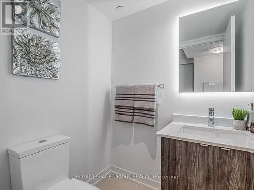 506 - 1401 O'Connor Drive, Toronto (O'Connor-Parkview), ON - Indoor Photo Showing Bathroom