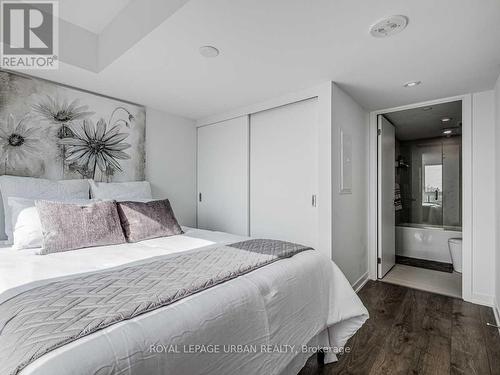 506 - 1401 O'Connor Drive, Toronto (O'Connor-Parkview), ON - Indoor Photo Showing Bedroom