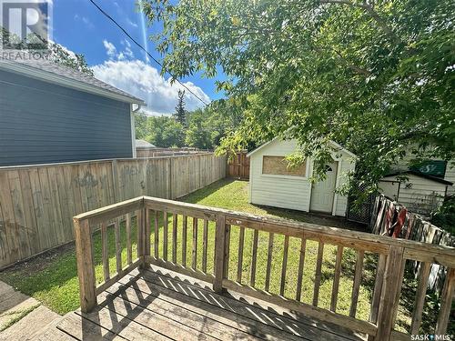 1210 Robinson Street, Regina, SK - Outdoor With Deck Patio Veranda