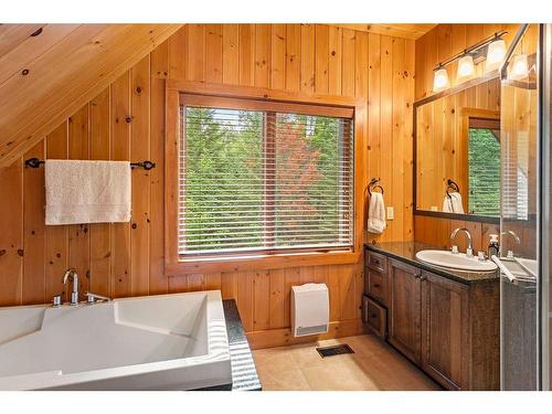 Salle de bains - 16 Ch. Du 46 N., La Macaza, QC - Indoor Photo Showing Bathroom