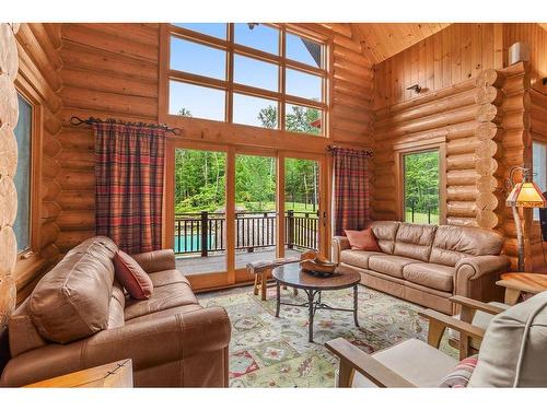 Autre - 16 Ch. Du 46 N., La Macaza, QC - Indoor Photo Showing Living Room