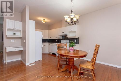 44 - 1555 Highbury Avenue N, London, ON - Indoor Photo Showing Dining Room