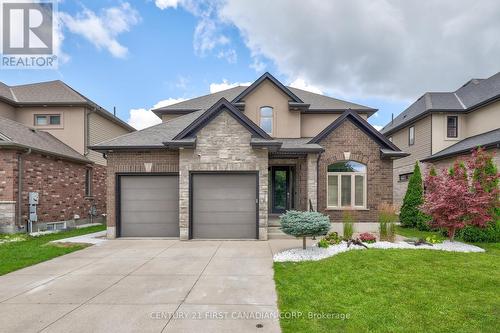 998 Gleneagle Trail, London, ON - Outdoor With Facade