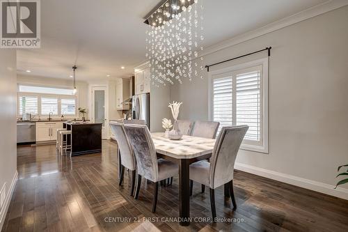 998 Gleneagle Trail, London, ON - Indoor Photo Showing Dining Room