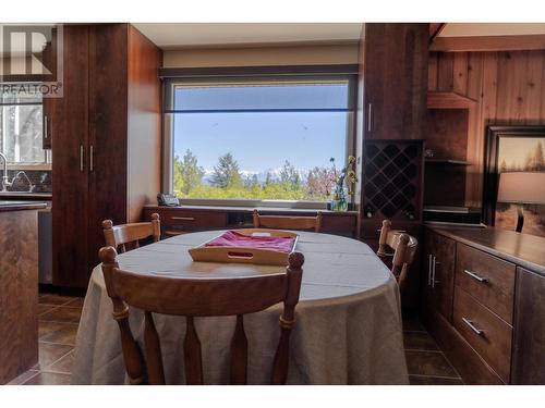 380 Ivy  Road, Cranbrook, BC - Indoor Photo Showing Dining Room