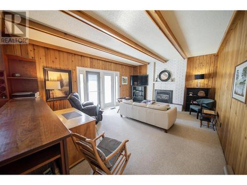 380 Ivy Road, Cranbrook, BC - Indoor With Fireplace