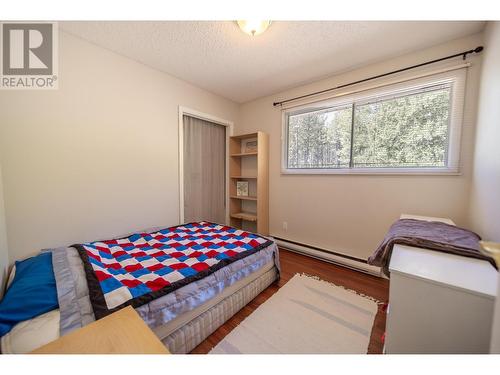 380 Ivy  Road, Cranbrook, BC - Indoor Photo Showing Bedroom