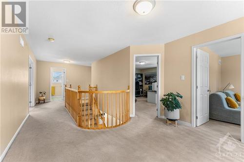 2 Knotwood Court, Ottawa, ON - Indoor Photo Showing Other Room