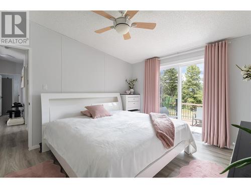 338 Howards Road, Vernon, BC - Indoor Photo Showing Bedroom