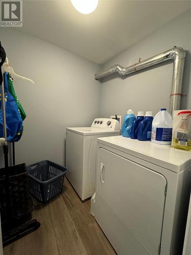 51 Main Road, Pouch Cove, NL - Indoor Photo Showing Laundry Room