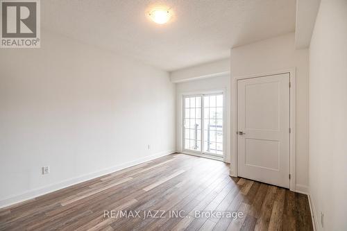 401 - 50 Lakebreeze Drive, Clarington (Newcastle), ON - Indoor Photo Showing Other Room