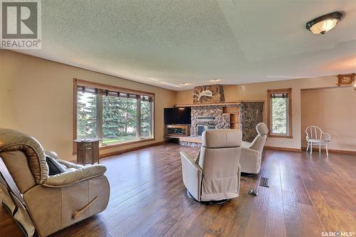 Morley Acreage, Francis Rm No. 127, SK - Indoor Photo Showing Living Room With Fireplace