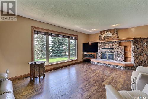 Morley Acreage, Francis Rm No. 127, SK - Indoor Photo Showing Living Room With Fireplace