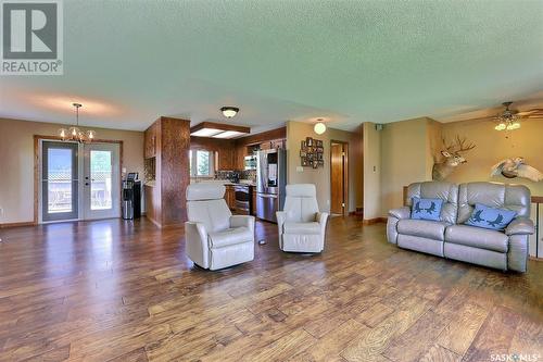 Morley Acreage, Francis Rm No. 127, SK - Indoor Photo Showing Living Room