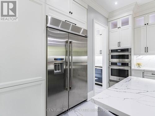 1368 Kenmuir Avenue, Mississauga (Mineola), ON - Indoor Photo Showing Kitchen