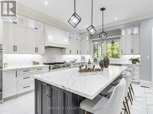 1368 Kenmuir Avenue, Mississauga (Mineola), ON - Indoor Photo Showing Kitchen With Upgraded Kitchen