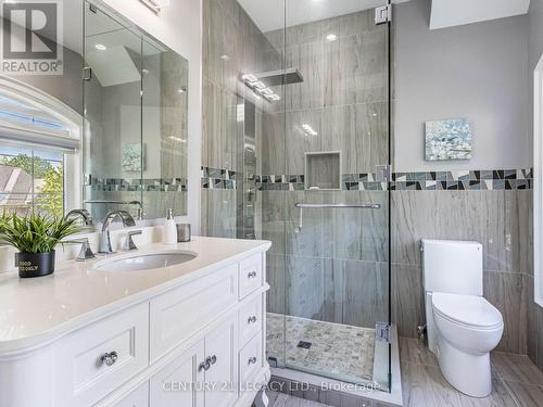 1368 Kenmuir Avenue, Mississauga (Mineola), ON - Indoor Photo Showing Bathroom