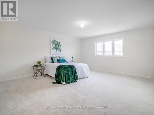 118 Cliff Thompson Court, Georgina (Sutton & Jackson'S Point), ON - Indoor Photo Showing Bedroom