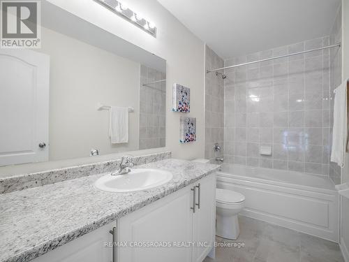 118 Cliff Thompson Court, Georgina (Sutton & Jackson'S Point), ON - Indoor Photo Showing Bathroom