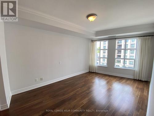 621 - 2855 Bloor Street W, Toronto (Stonegate-Queensway), ON - Indoor Photo Showing Other Room