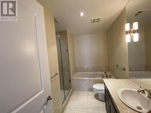 621 - 2855 Bloor Street W, Toronto (Stonegate-Queensway), ON - Indoor Photo Showing Bathroom