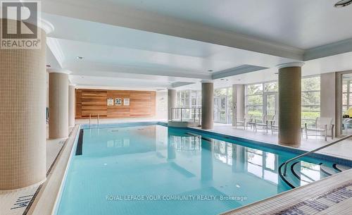 621 - 2855 Bloor Street W, Toronto (Stonegate-Queensway), ON - Indoor Photo Showing Other Room With In Ground Pool