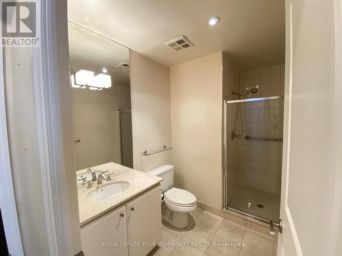 621 - 2855 Bloor Street W, Toronto (Stonegate-Queensway), ON - Indoor Photo Showing Bathroom