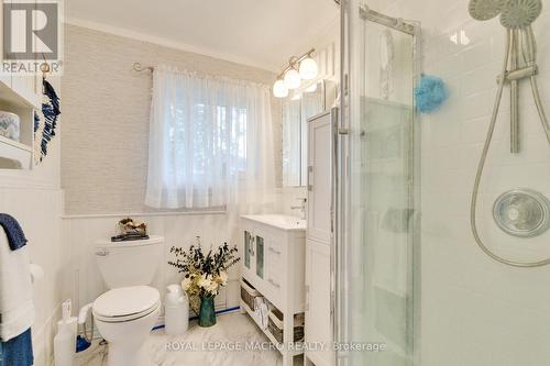 6 Semmens Street, Haldimand, ON - Indoor Photo Showing Bathroom