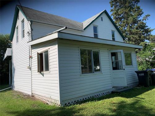 25 4Th Street, Gladstone, MB - Outdoor With Exterior