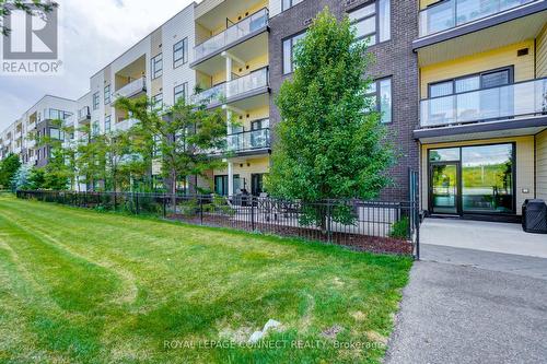 116 - 555 William Graham Drive, Aurora, ON - Outdoor